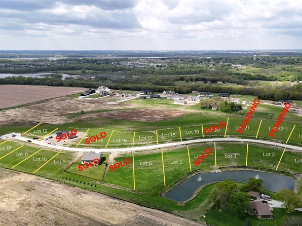 444 NE Monarch Dr, Polk City, IA 50226