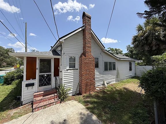 4th image of 1101 N HAMPTON AVENUE