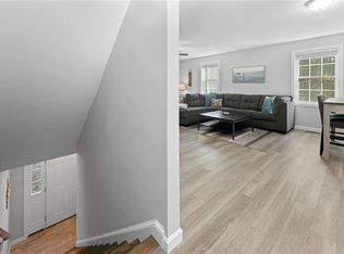 Stone Bridge Town Houses Condominium, South Kingstown, RI 02879