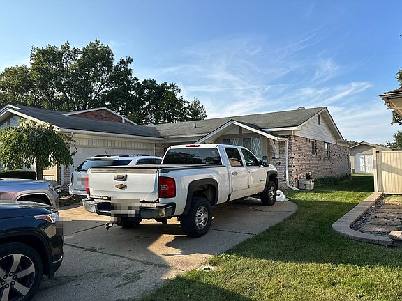 2nd image of 14218 Heritage St