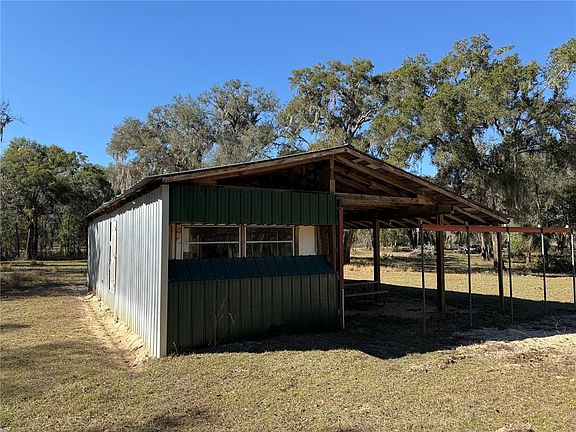 3rd image of 18630 Bradshaw Rd