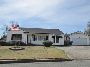 2301 E Broadway St, Muskogee, OK 74403