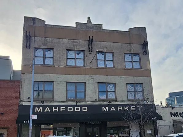 737 Bergen Street image 12 of 14