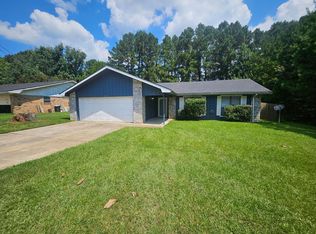 109 Franklin St, New Llano, LA 71461
