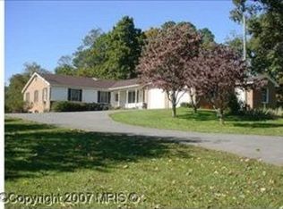 18993 Foggy Bottom Rd, Bluemont, VA 20135