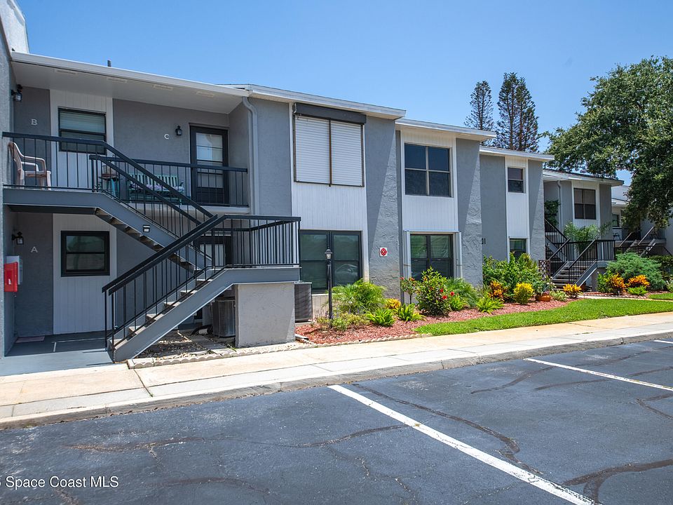 1st image of 3001 Sandtrap Ln #3-D