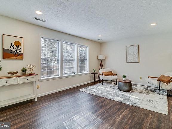 4th image of 23295 White Elm Ct