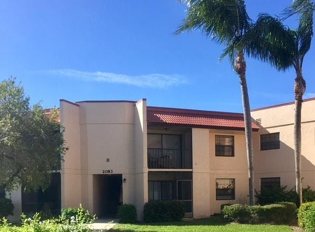 1st image of 2083 NE Collins Cir APT 10