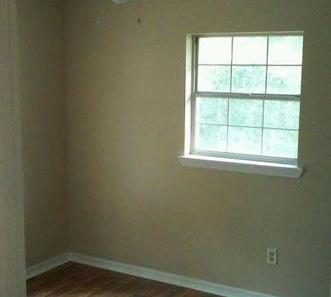 3rd image of 4 Bahia Court Pl
