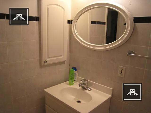 320 Saint Paul St #1 — Photo 9