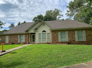 1525 Lorance Rd, Clinton, MS 39056