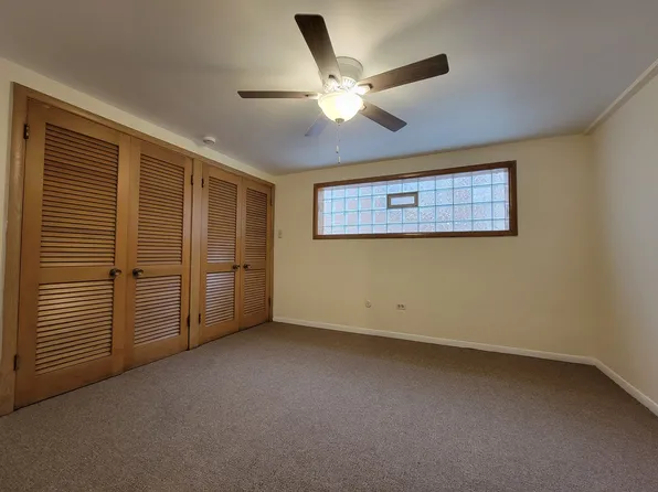 9225 S Cregier Ave #G, Chicago, IL 60617