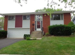 13 Keepataw Ct, Lemont, IL