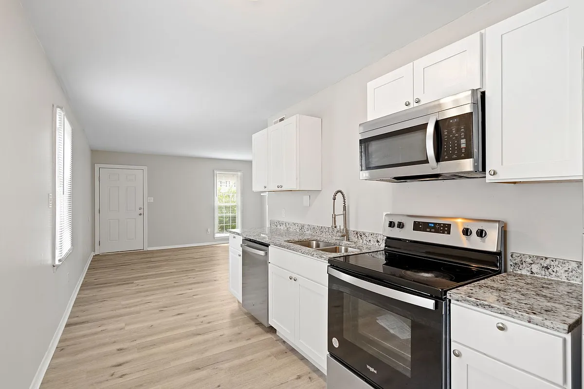 Building Photo - 6116 Spice Ridge Ln