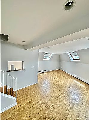 4th image of 59 Christopher St APT 5C