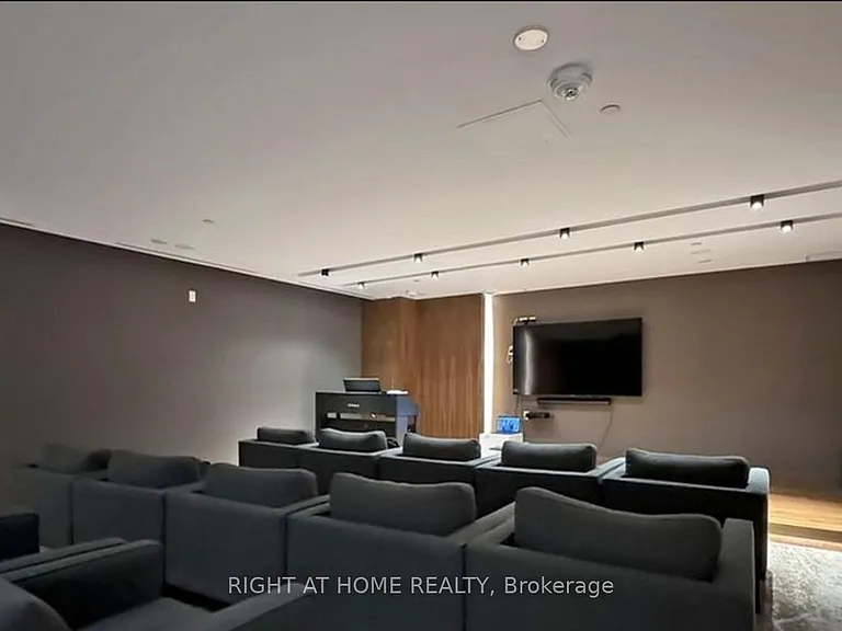 6 Sonic Way NE #2204 — Photo 21