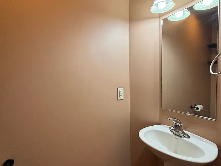 1120 Idaho St — Photo 6