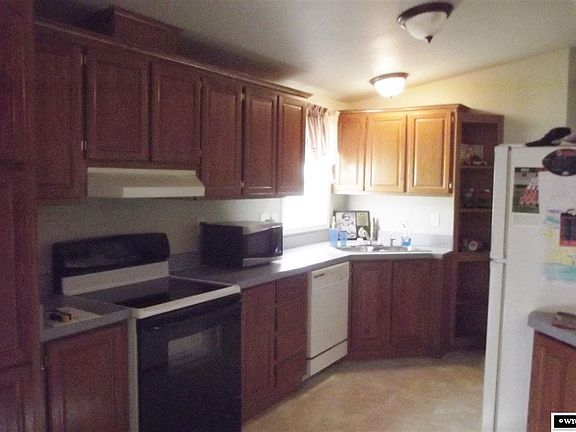 4th image of 1601 E F St Lot 75