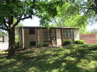 849 Wilshire Dr, Belleville, IL