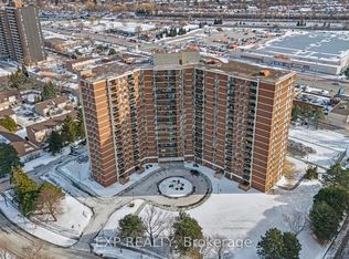 121 Trudelle St N #411, Toronto, ON M1J 3K4