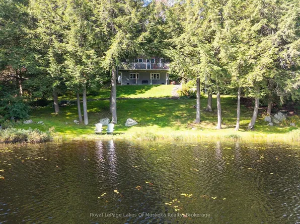 1053 Atkins Lake Rd, Bracebridge, ON P1L 1W9