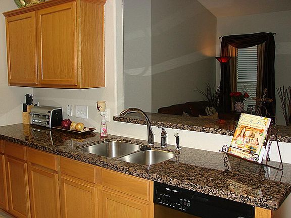 Granite counter tops and undermount sink