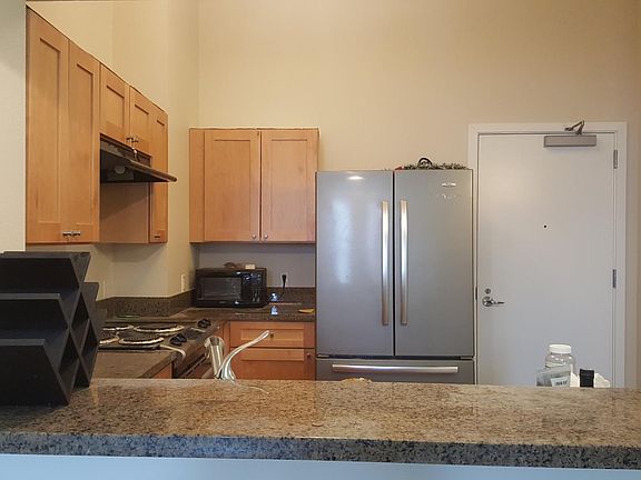 2nd image of 942 Market St