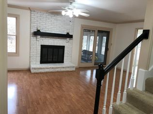 9409 Stacy Place Ln, Saint Louis, MO 63132