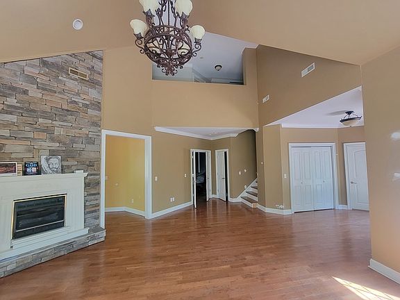 4th image of 524 Reed Rd