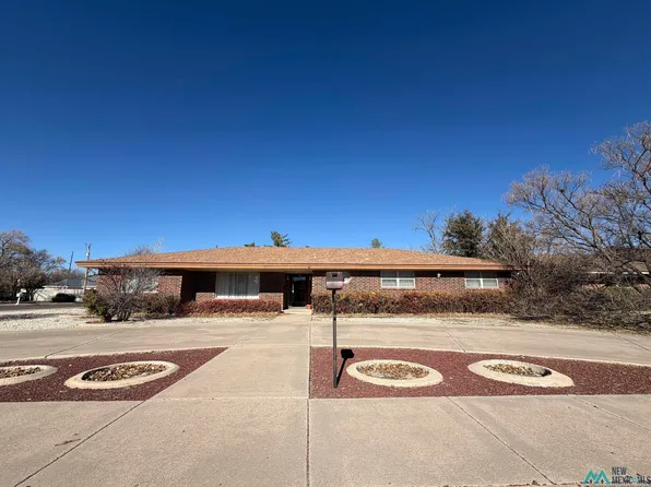 122 W Clearfork Dr, Hobbs, NM 88240