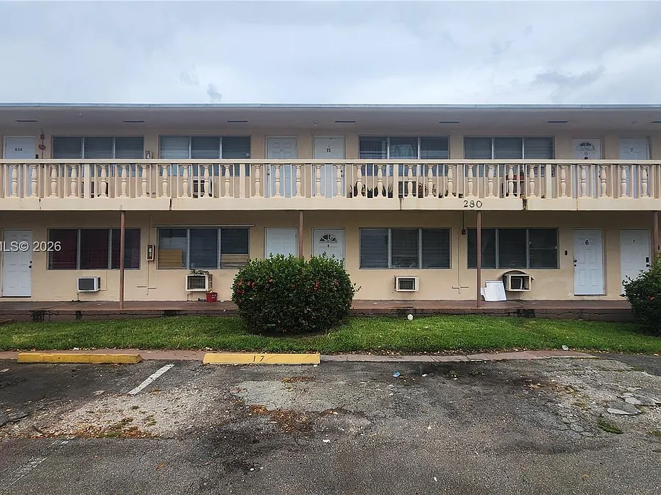 280 SW 11th Ave #5