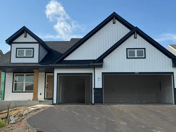1905 Dogwood Ct, Carver, MN 55315