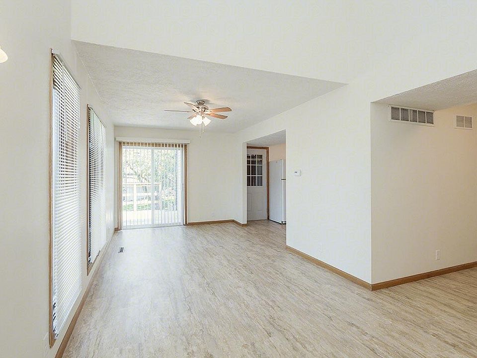 1st image of 3700 Sweetbriar Ln