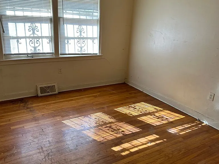 245 Shady Cir — Photo 4