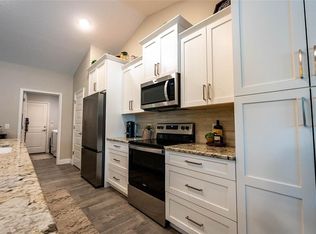 10233 Winnipeg St, Port Charlotte, FL 33981