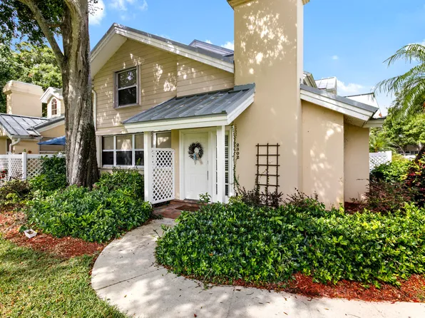 2302 Chadwick Court, Boynton Beach, FL 33436