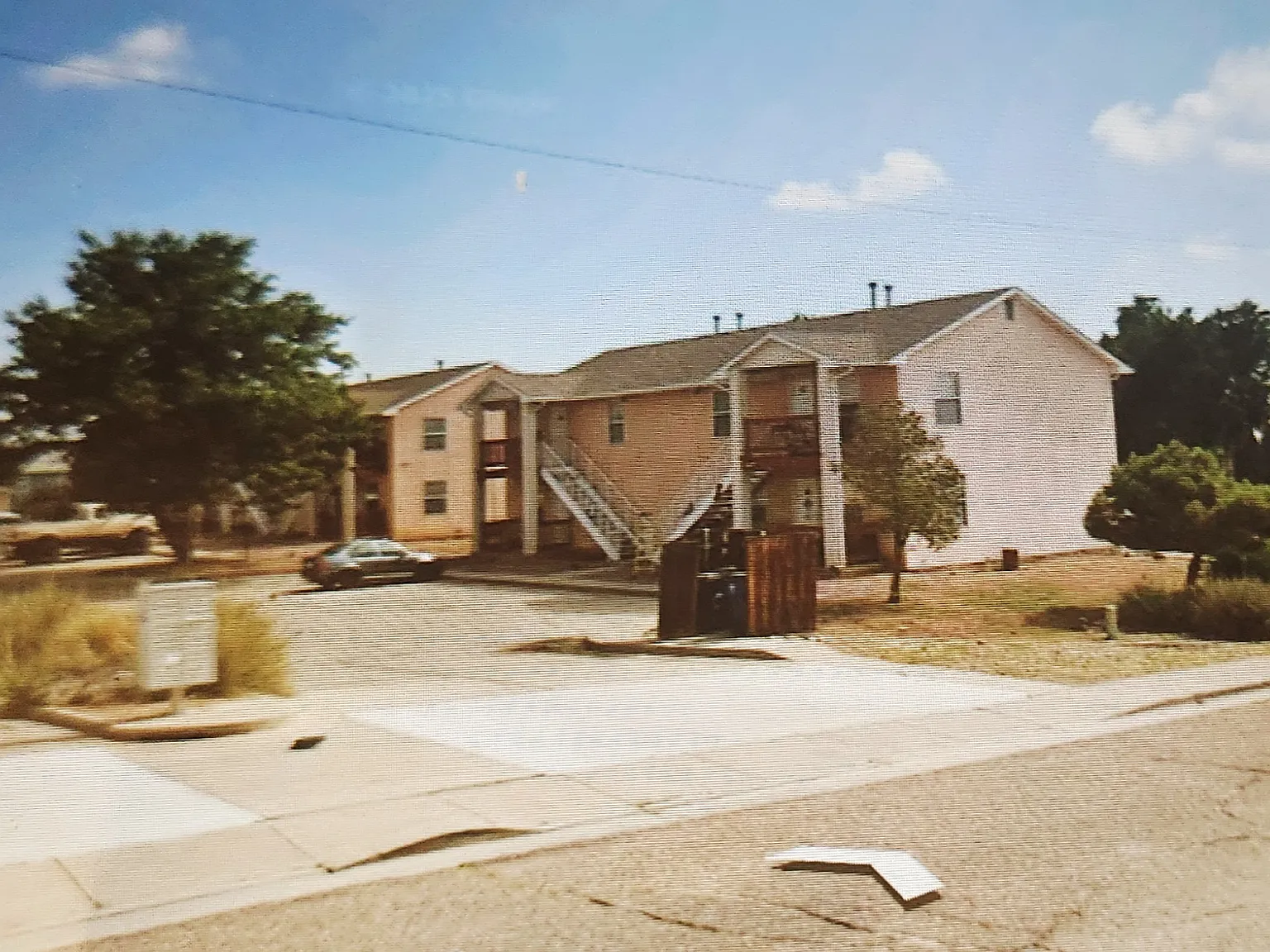 2 bed, 1000 sqft, $1,095 — Photo 4