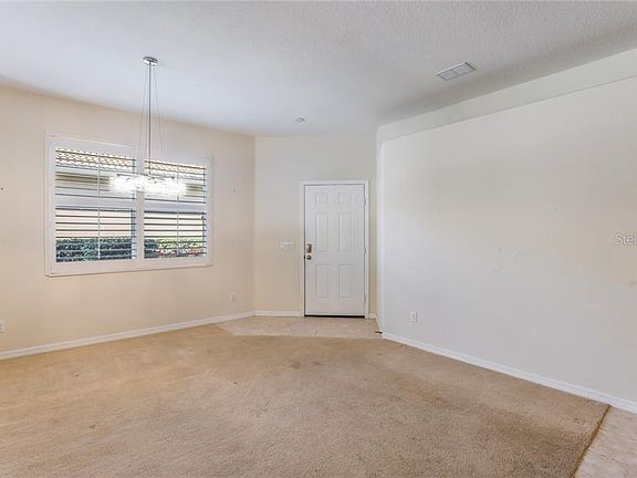 5th image of 431 Fairway Isles Ln