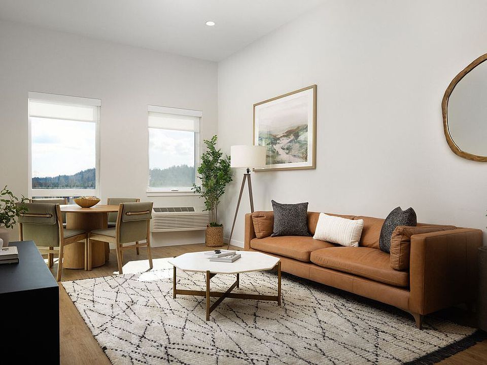Living room with hard surface flooring