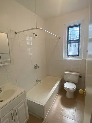 Rented by Contact Realty | media 3