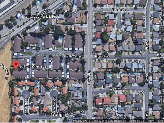 Last unit in the row, so no neighbors on one side, and gives