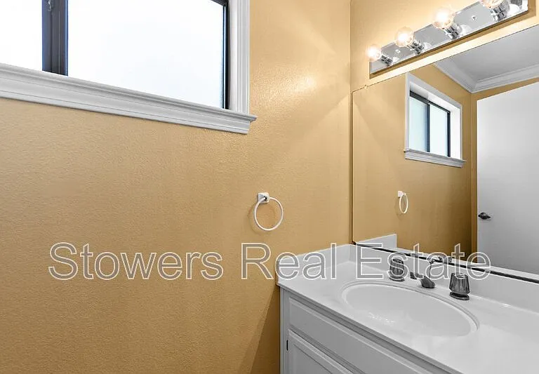 1825 N Forest Hill Pl — Photo 20