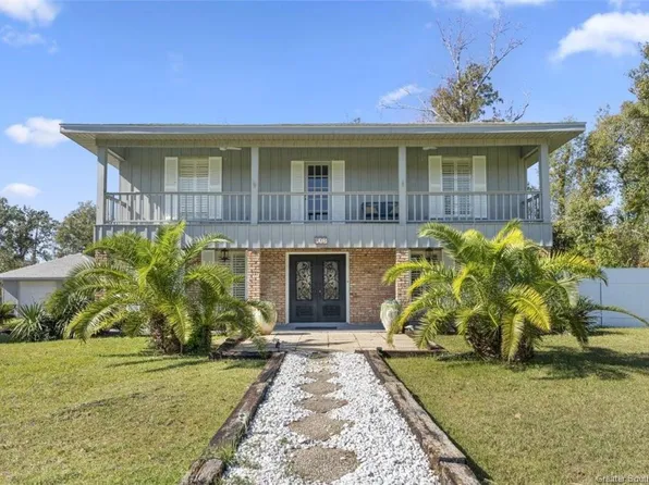 915 Tanglewood Dr, Lake Charles, LA 70611