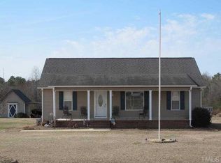 931 Live Oak Rd, Coats, NC 27521