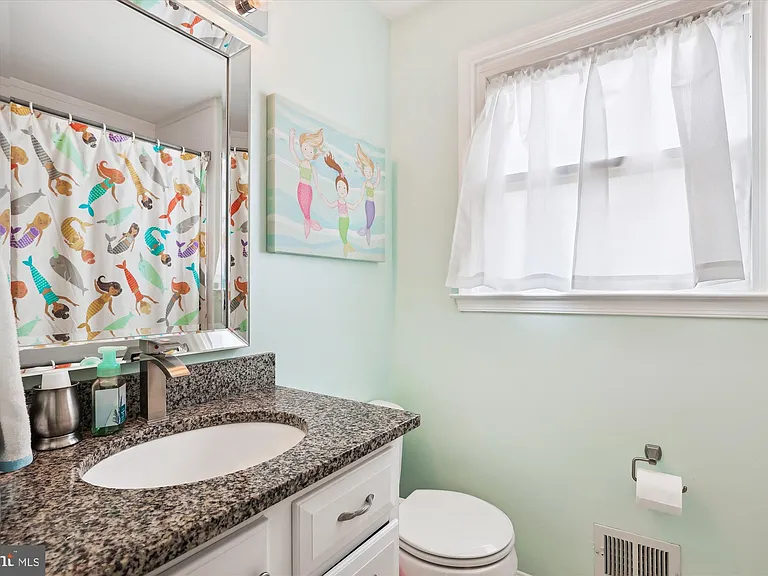 4555 Lantern Pl — Photo 20
