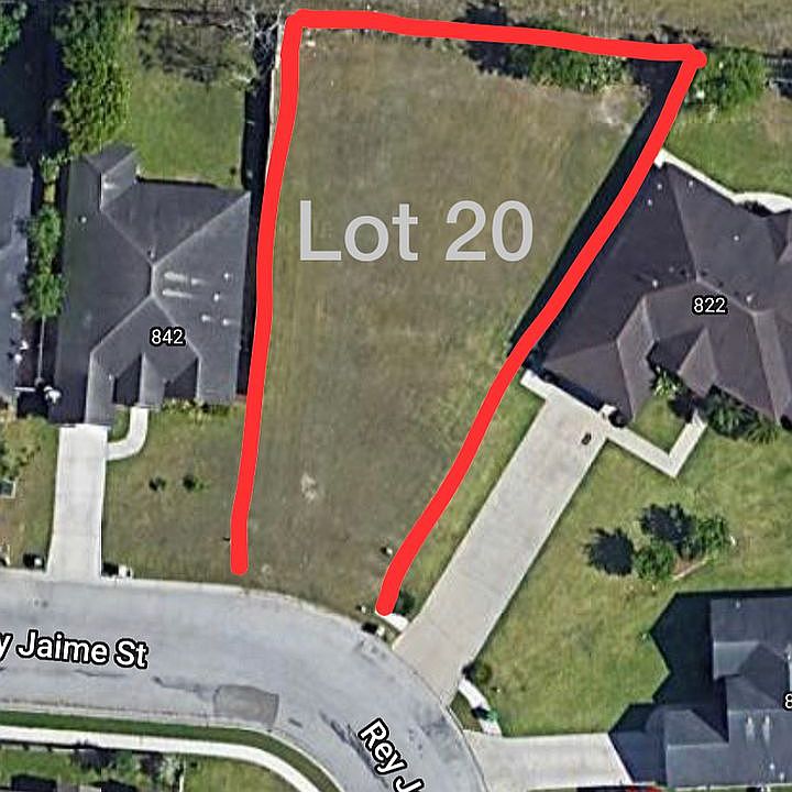 2nd image of 631 Rey Jaime St