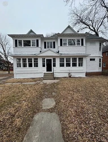 1822 Glendale Ave #1 Photo 1