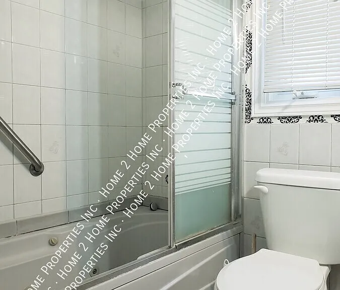 519 Oak St #MAIN — Photo 11