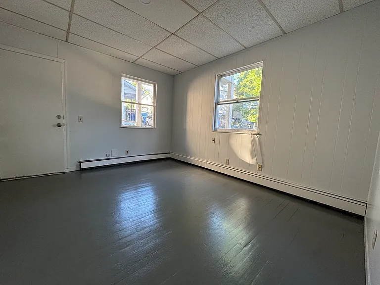 104 Fairview Ave #1 — Photo 5