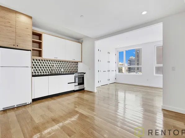1875 Atlantic Avenue 3T image 1 of 13